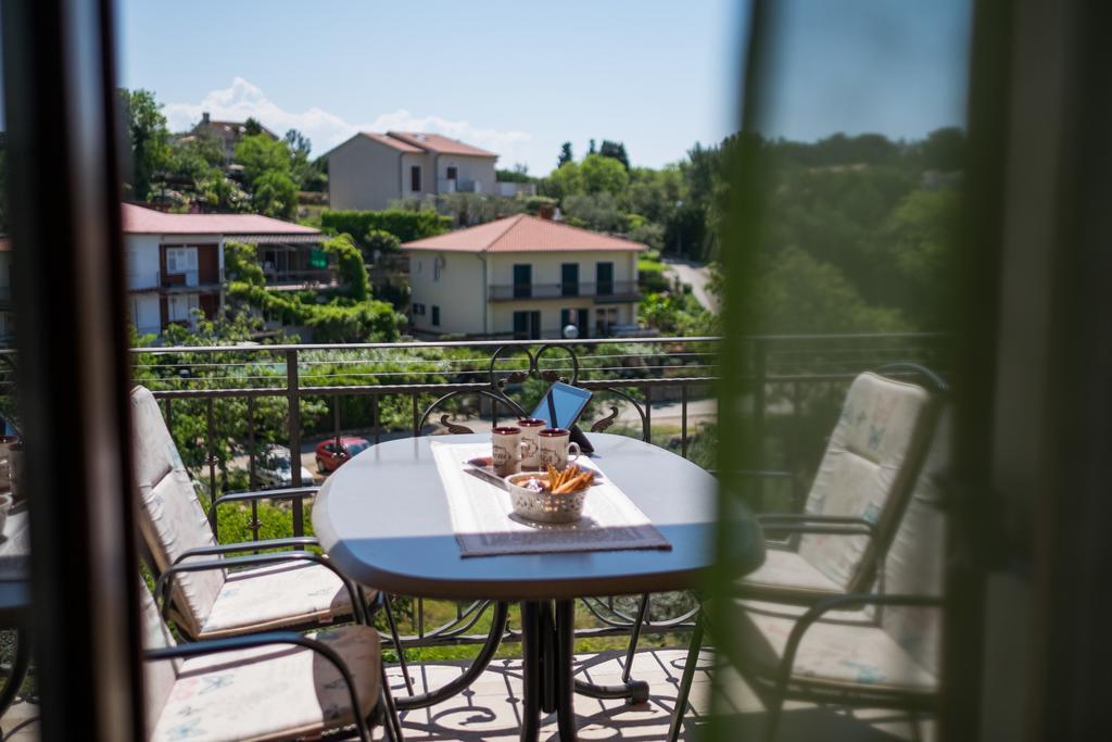 Apartments Iva Krk Town Zewnętrze zdjęcie