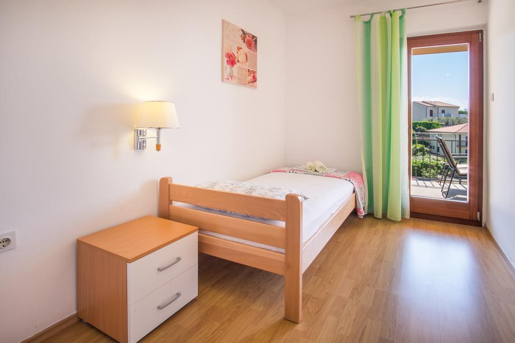 Apartments Iva Krk Town Zewnętrze zdjęcie