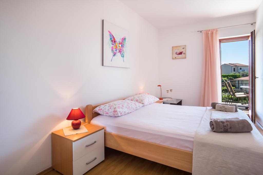 Apartments Iva Krk Town Zewnętrze zdjęcie