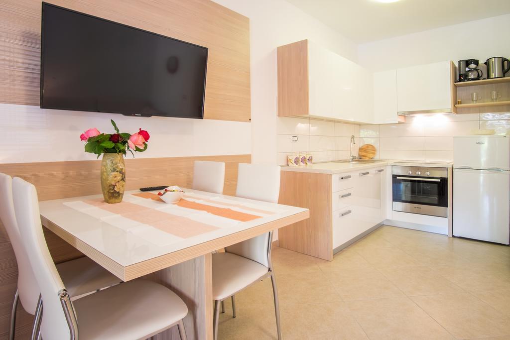 Apartments Iva Krk Town Zewnętrze zdjęcie
